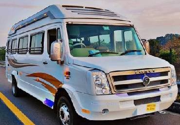 Tempo Traveller Ac Car in Madurai